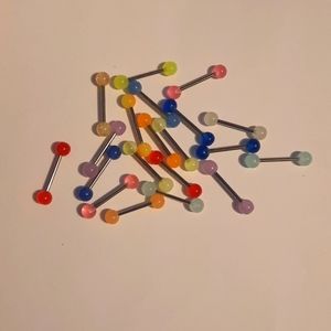 Tongue ring solid colors